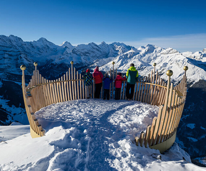 Family looking at mountains in Wengen